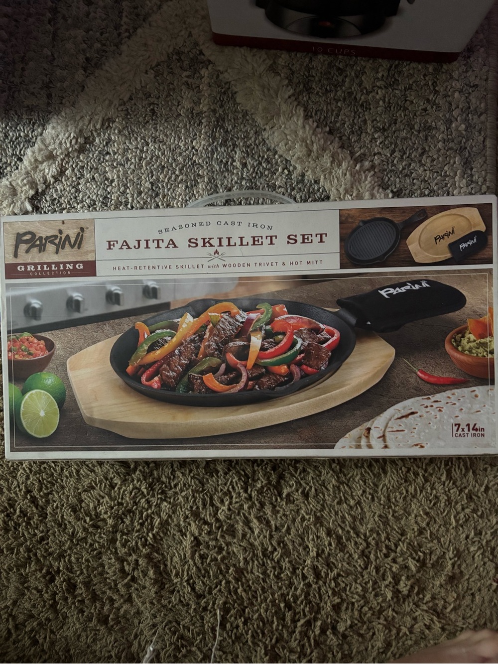 Grilling Collection Fajita Skillet